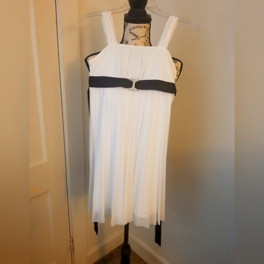 Flower Girl type dress